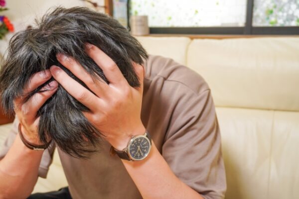 日本帰国者を狙った詐欺事件