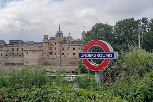 イギリス入国にETAの承認が必要（2025年1/8から）